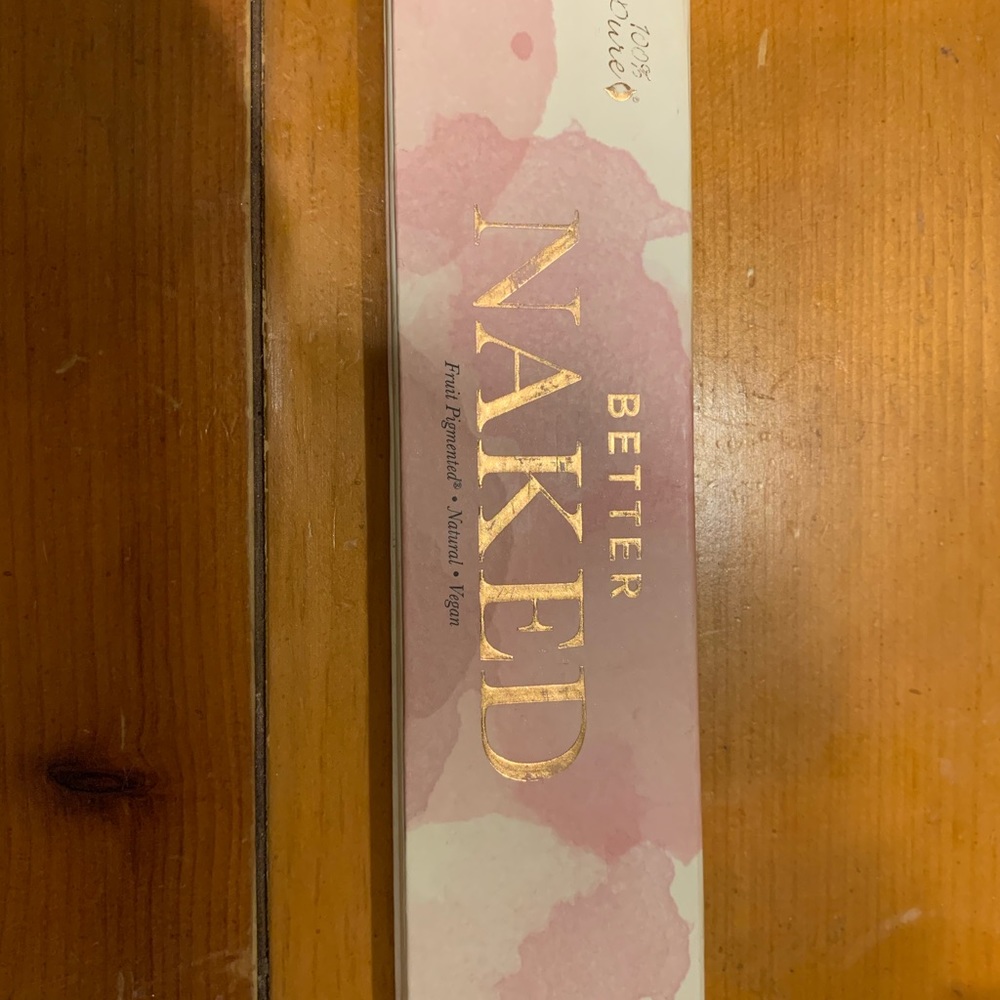 100% Pure Eyeshadow Palette